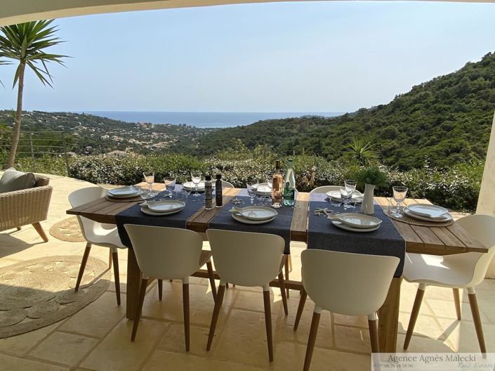 Image No.3-4 Bed House for sale