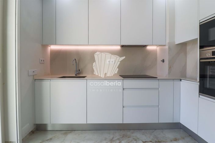 Image No.14-2 Bed Apartment for sale