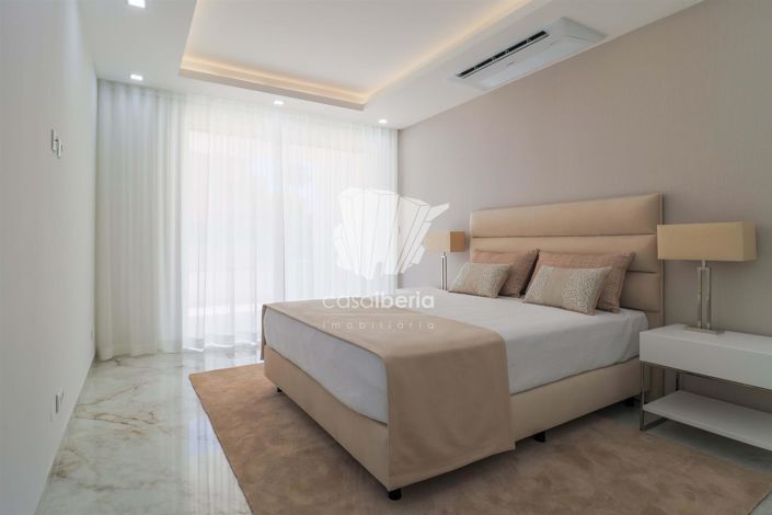 Image No.22-2 Bed Apartment for sale