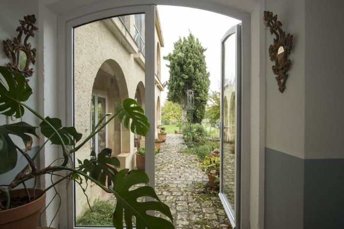 Image No.6-4 Bed House for sale