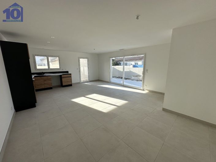 Image No.4-3 Bed House for sale