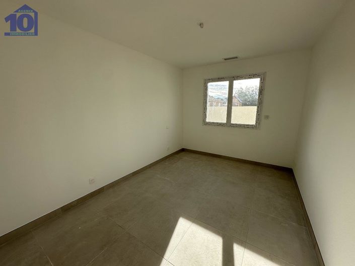 Image No.6-3 Bed House for sale