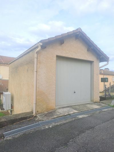 Image No.12-4 Bed House for sale