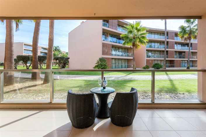 Image No.12-3 Bed Apartment for sale