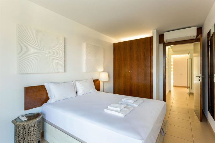 Image No.19-3 Bed Apartment for sale