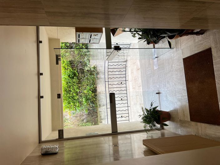 Image No.4-4 Bed Apartment for sale