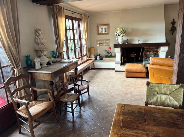 Image No.6-4 Bed Apartment for sale