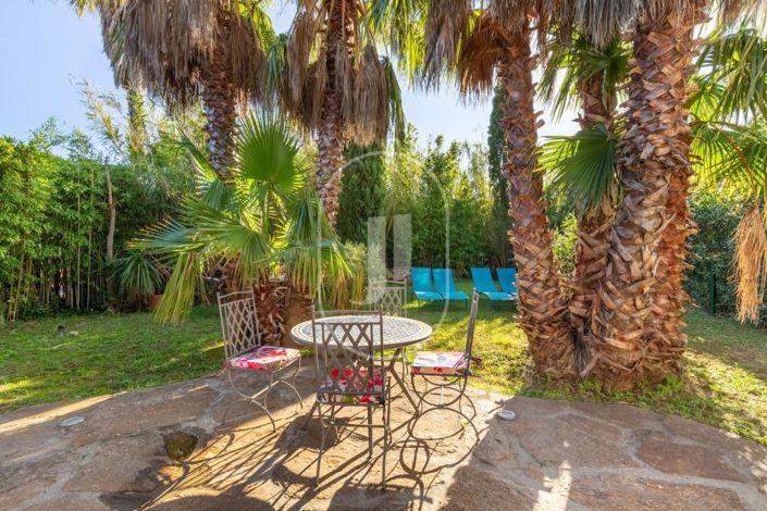 Image No.4-5 Bed House for sale