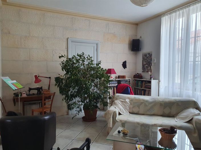 Image No.11-5 Bed House for sale