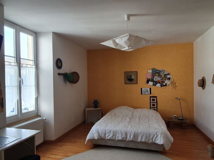 Image No.21-5 Bed House for sale