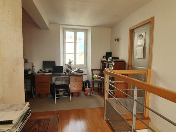 Image No.26-5 Bed House for sale