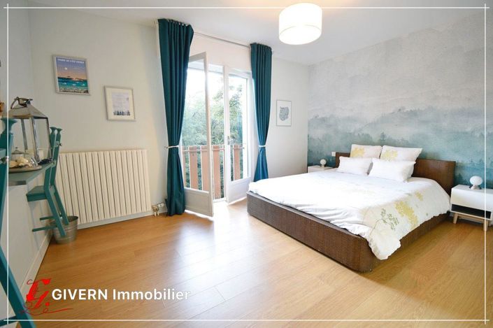 Image No.5-5 Bed House for sale