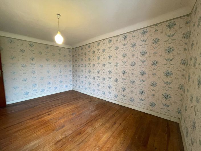 Image No.9-3 Bed House for sale