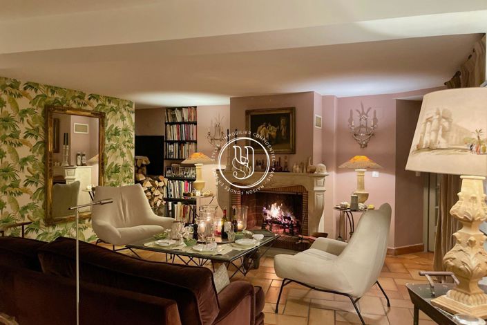 Image No.9-6 Bed House for sale