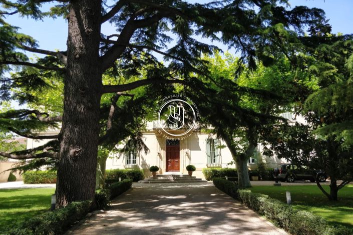 Image No.1-7 Bed House for sale