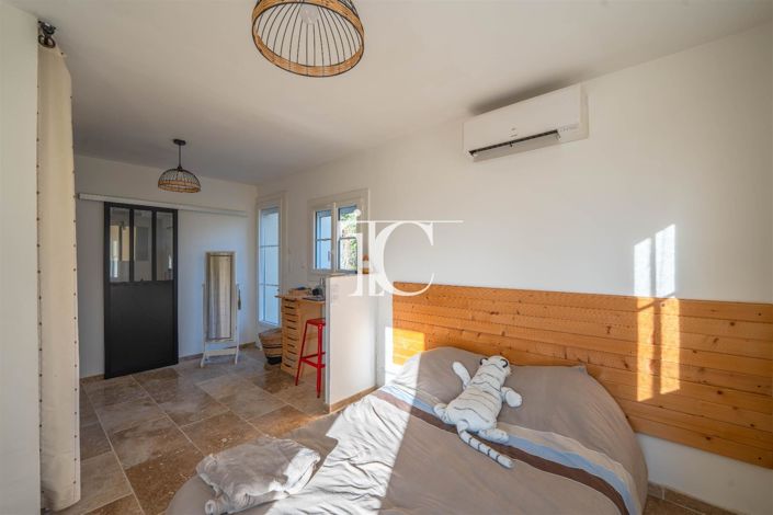 Image No.15-3 Bed House for sale