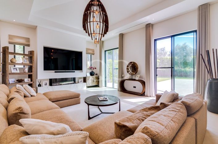 Image No.4-4 Bed House for sale