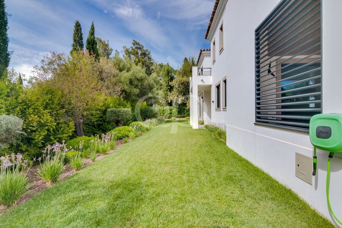 Image No.43-4 Bed House for sale