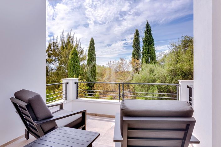 Image No.49-4 Bed House for sale