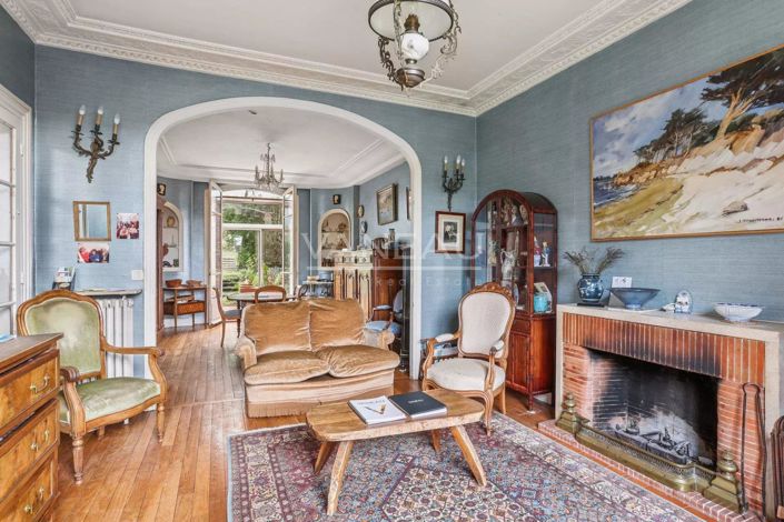 Image No.4-4 Bed House for sale