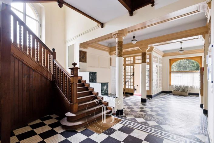 Image No.11-1 Bed Apartment for sale