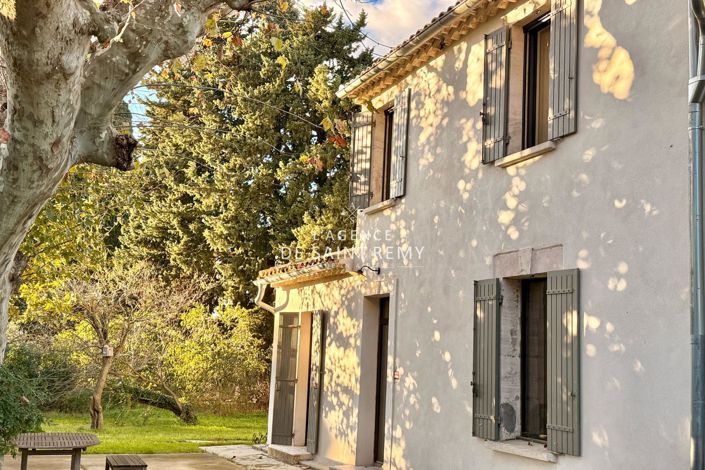 Image No.2-5 Bed House for sale