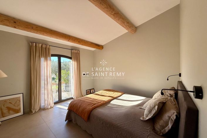 Image No.4-4 Bed House for sale