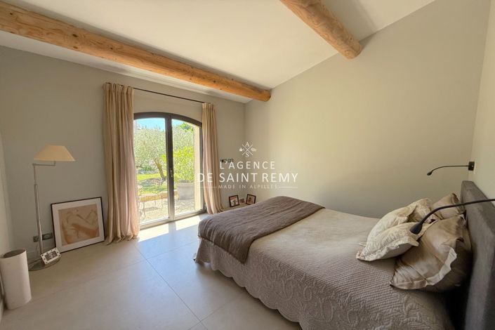 Image No.4-4 Bed House for sale