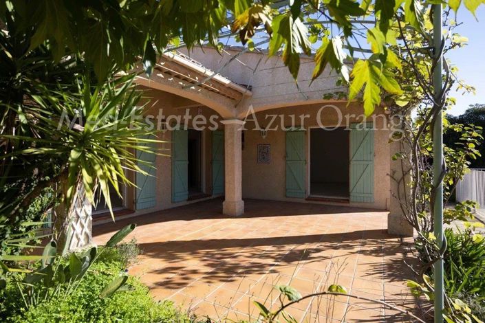 Image No.20-4 Bed House for sale