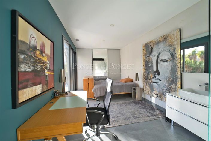 Image No.12-House for sale