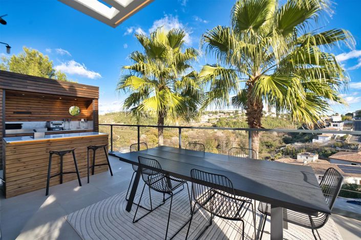 Image No.11-4 Bed House for sale