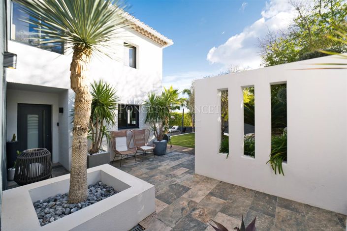 Image No.21-House for sale