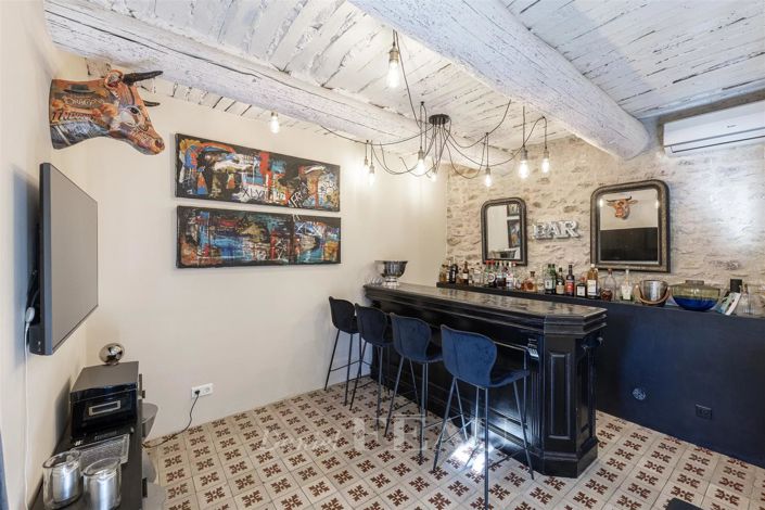 Image No.9-7 Bed House for sale