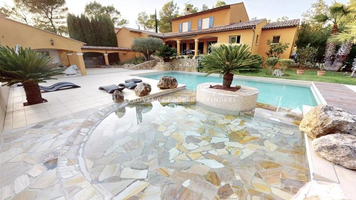 Image No.2-6 Bed House for sale