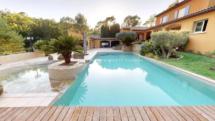 Image No.5-6 Bed House for sale