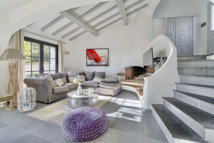 Image No.3-4 Bed House for sale