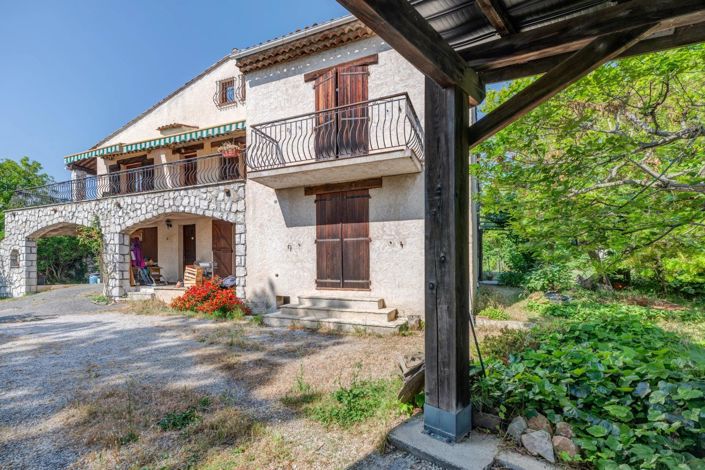 Image No.12-7 Bed House for sale