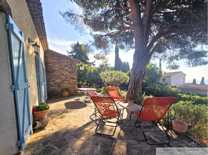 Image No.6-5 Bed House for sale