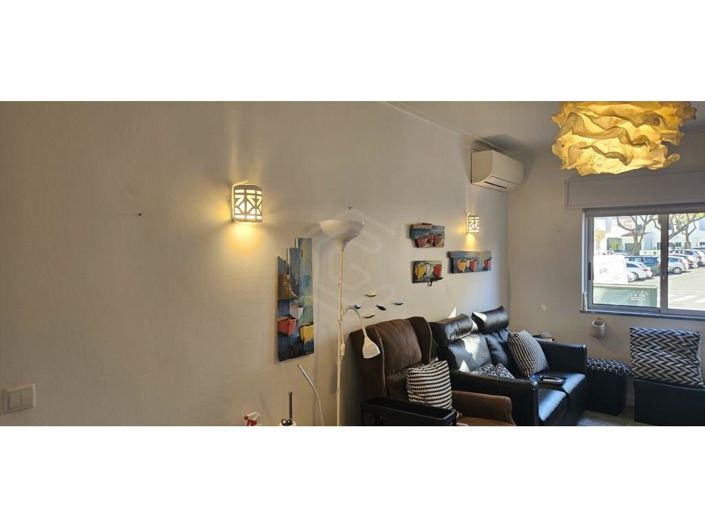 Image No.11-3 Bed Apartment for sale