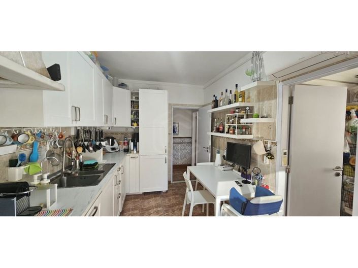 Image No.6-3 Bed Apartment for sale