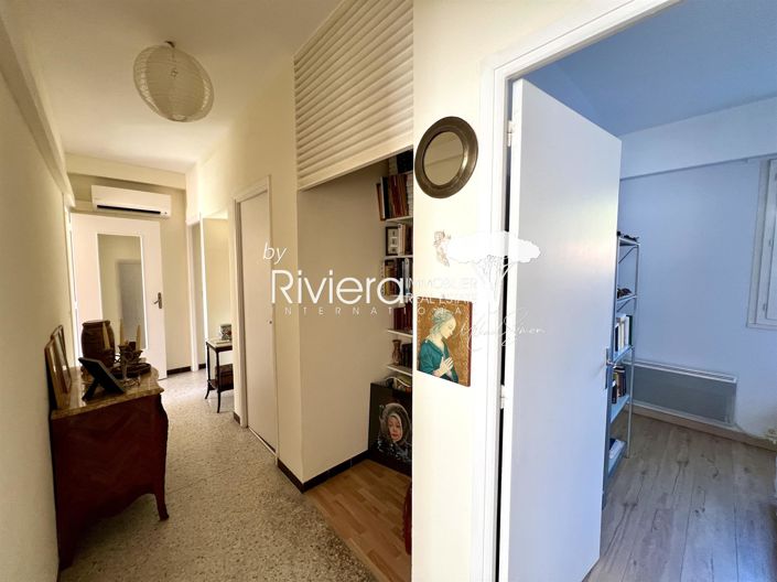 Image No.17-5 Bed House for sale