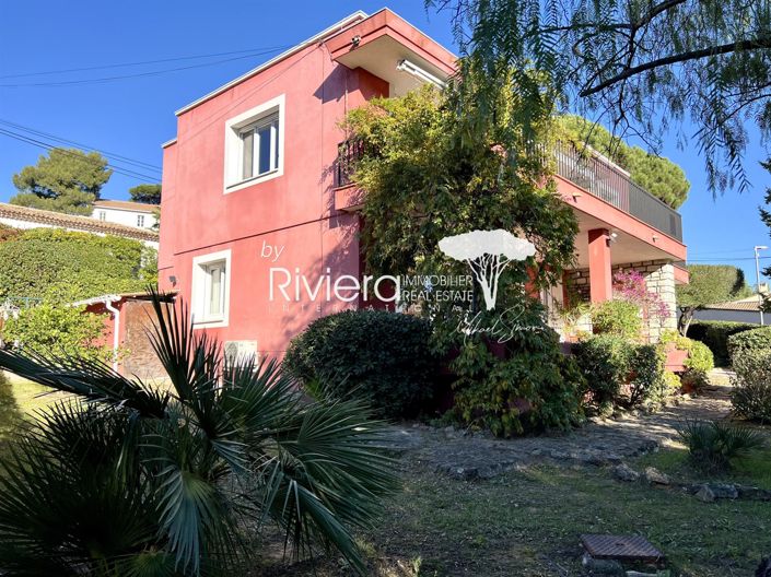 Image No.23-5 Bed House for sale