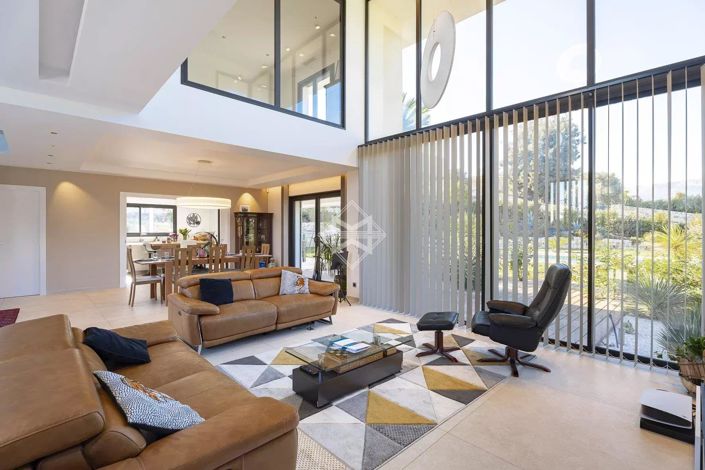 Image No.23-Maison de 4 chambres à vendre à Roquefort-les-Pins