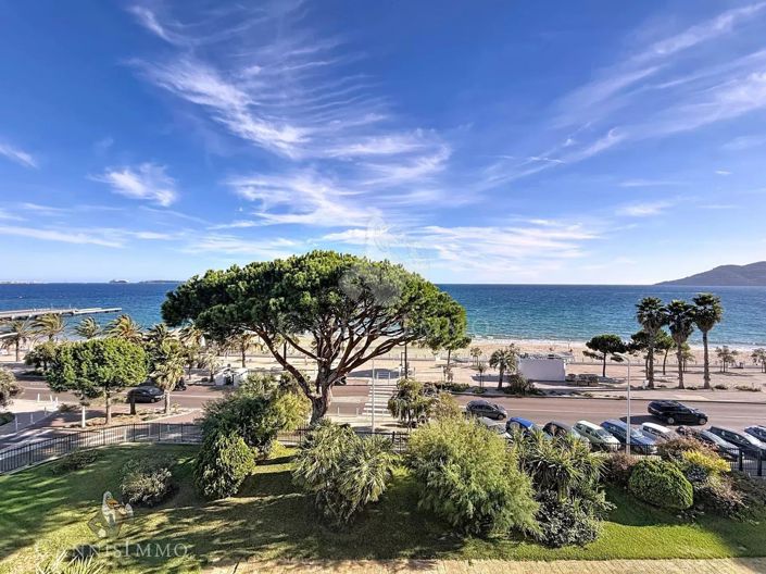 Image No.3-Appartement de 1 chambre à vendre à Cannes