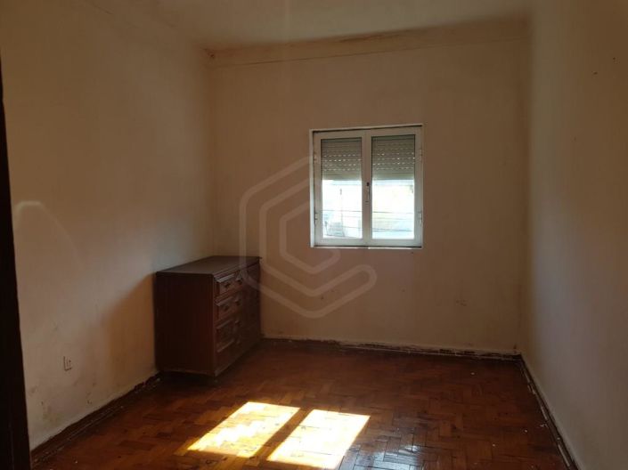 Image No.10-3 Bed Apartment for sale