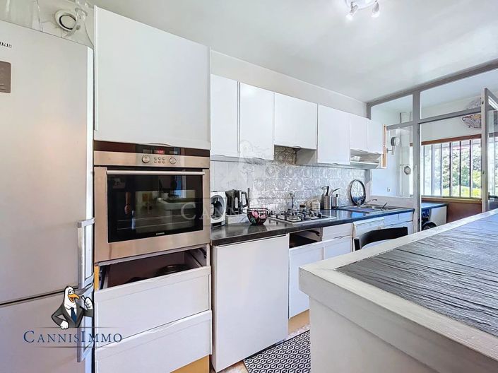 Image No.4-3 Bed Apartment for sale