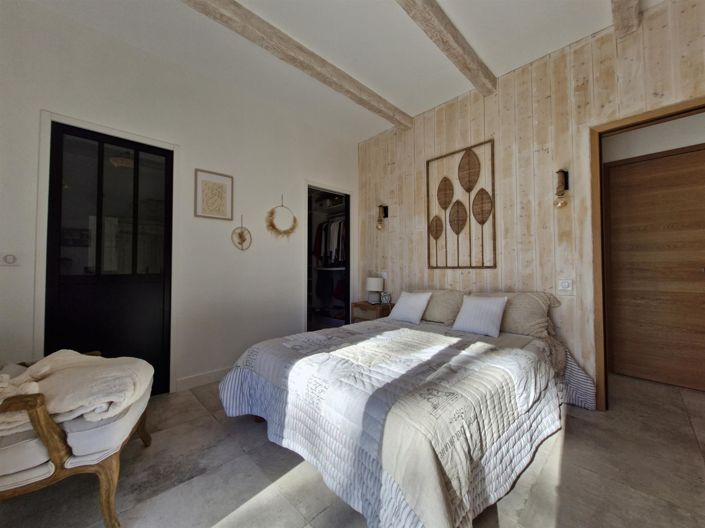 Image No.12-4 Bed House for sale