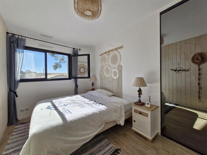 Image No.18-4 Bed House for sale