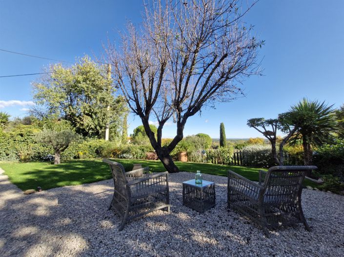 Image No.7-4 Bed House for sale