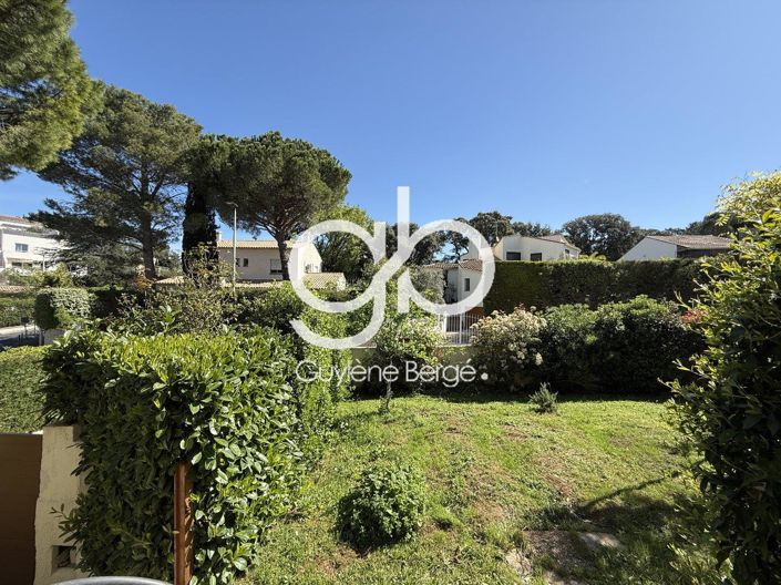 Image No.3-6 Bed House for sale